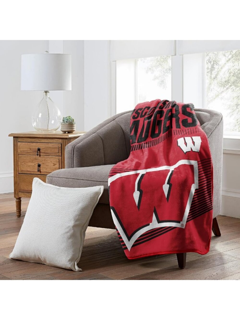Super Soft Lightweight Fleece Blanket 60" x 80" - NCAA Game Day, Dorm, Travel